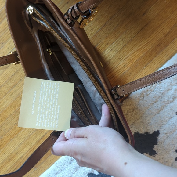 Michael Kors Red and Tan Tote Bag - Picture 2 of 4